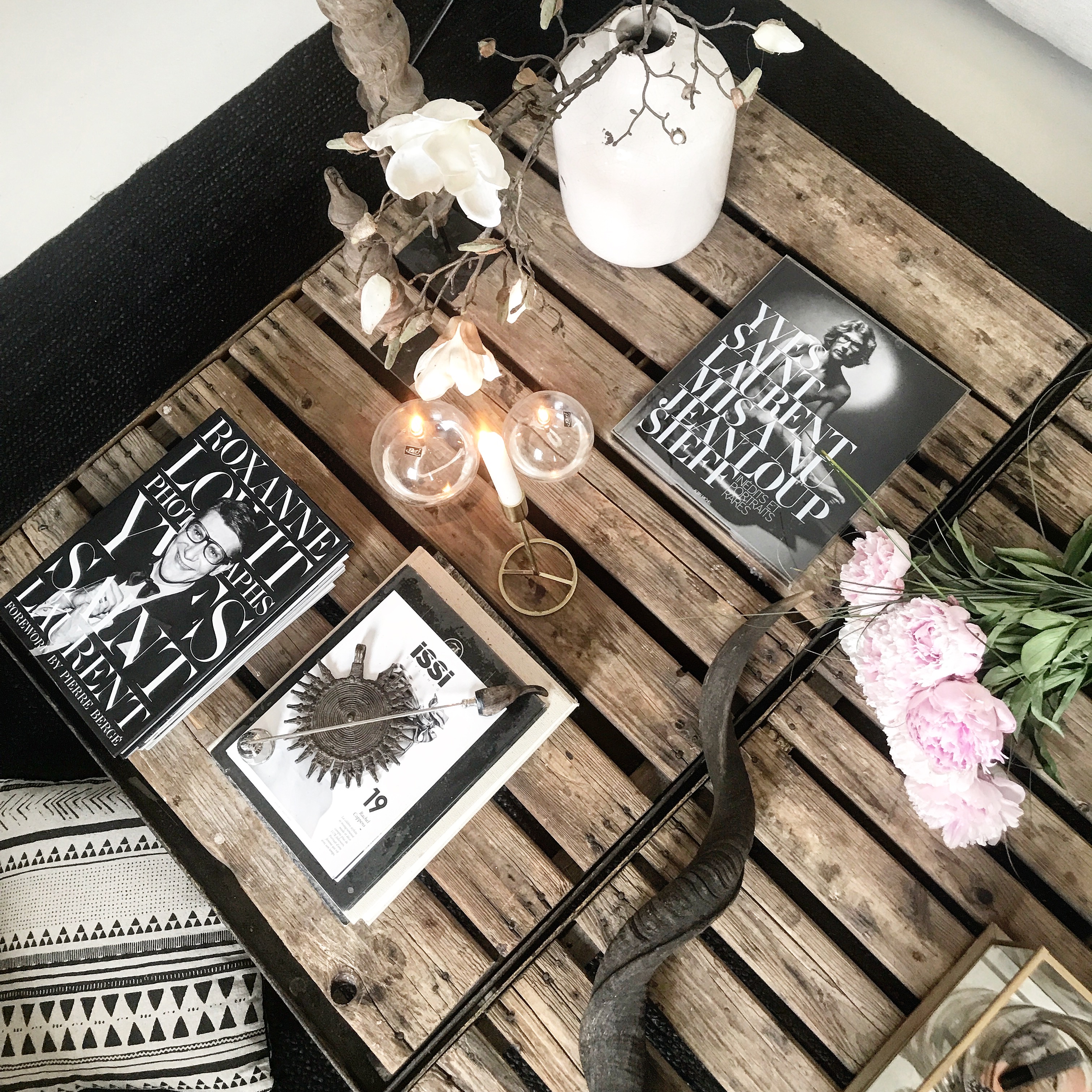 ysl yves saint laurent livre
